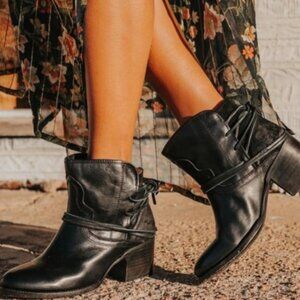 Freebird Black Casey Booties Size 10 - Excellent Condition!
